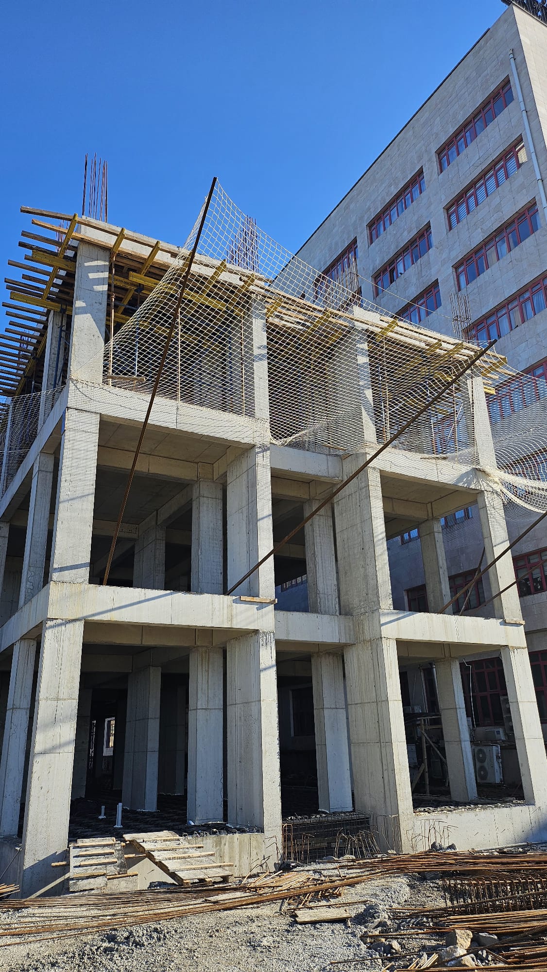 Zonguldak Bülent Ecevit Üniversitesi Eğitim-Araştırma Hastanesi Ek Bina – Kaba Yapı İnşaatı Projesi